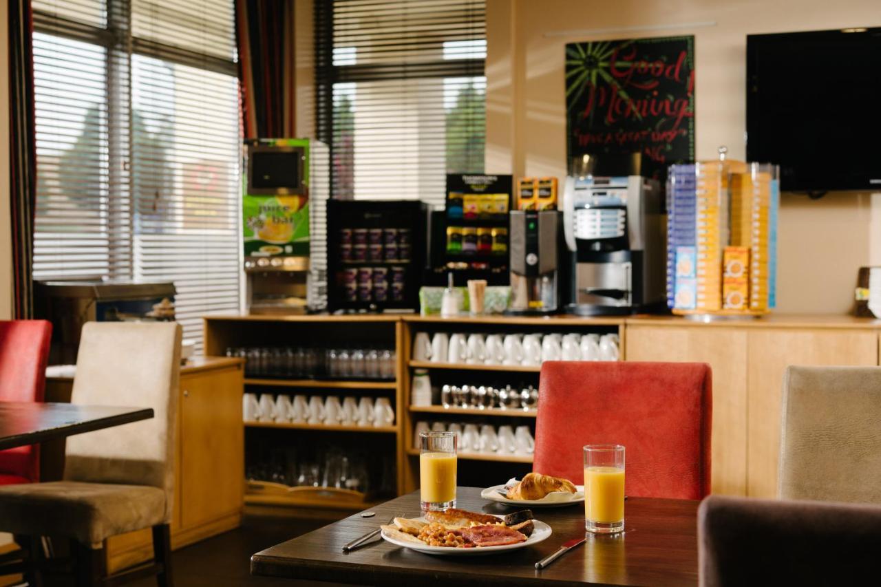 Belmore Court & Motel Эннискиллен Экстерьер фото