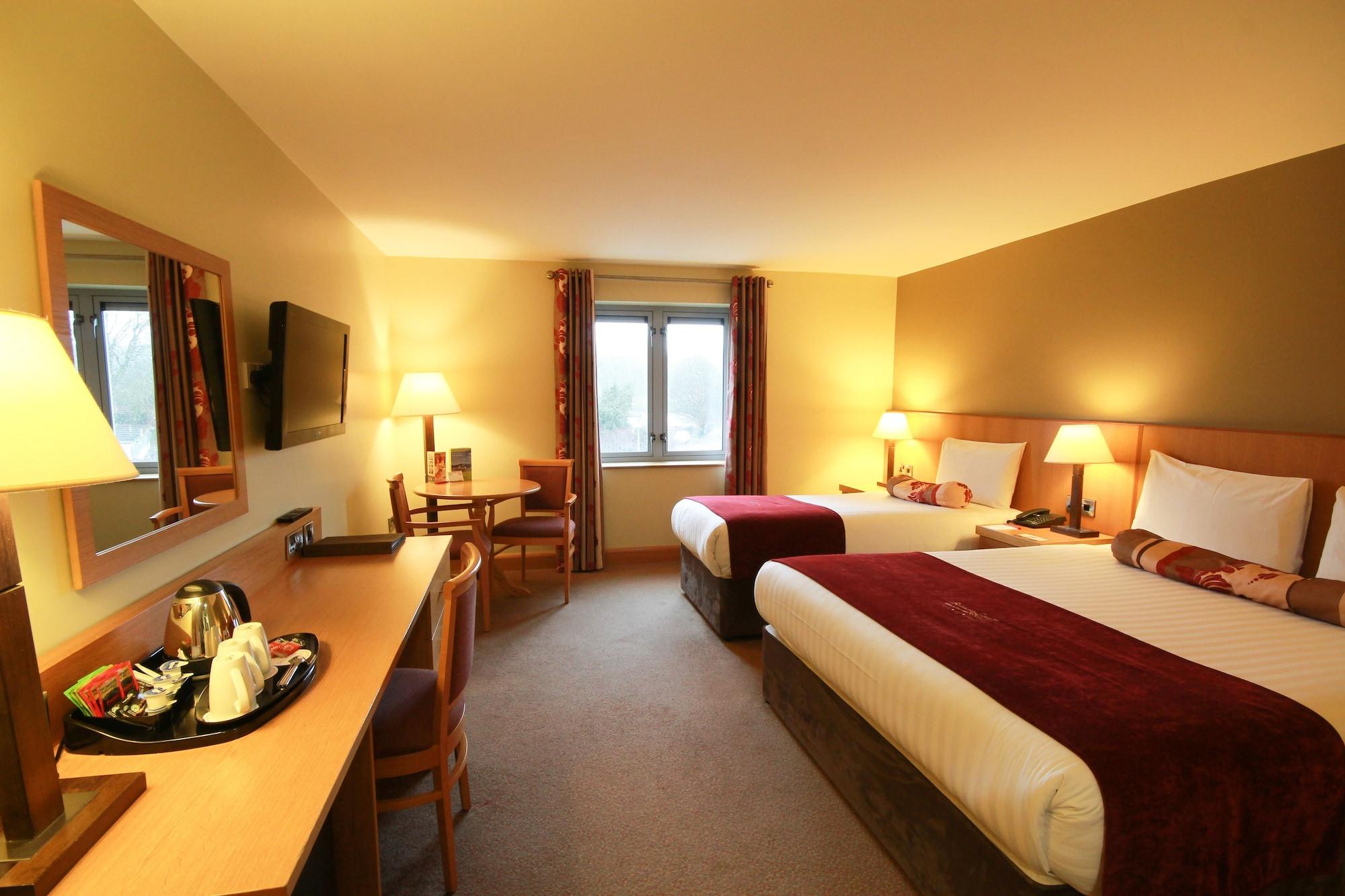Belmore Court & Motel Эннискиллен Экстерьер фото